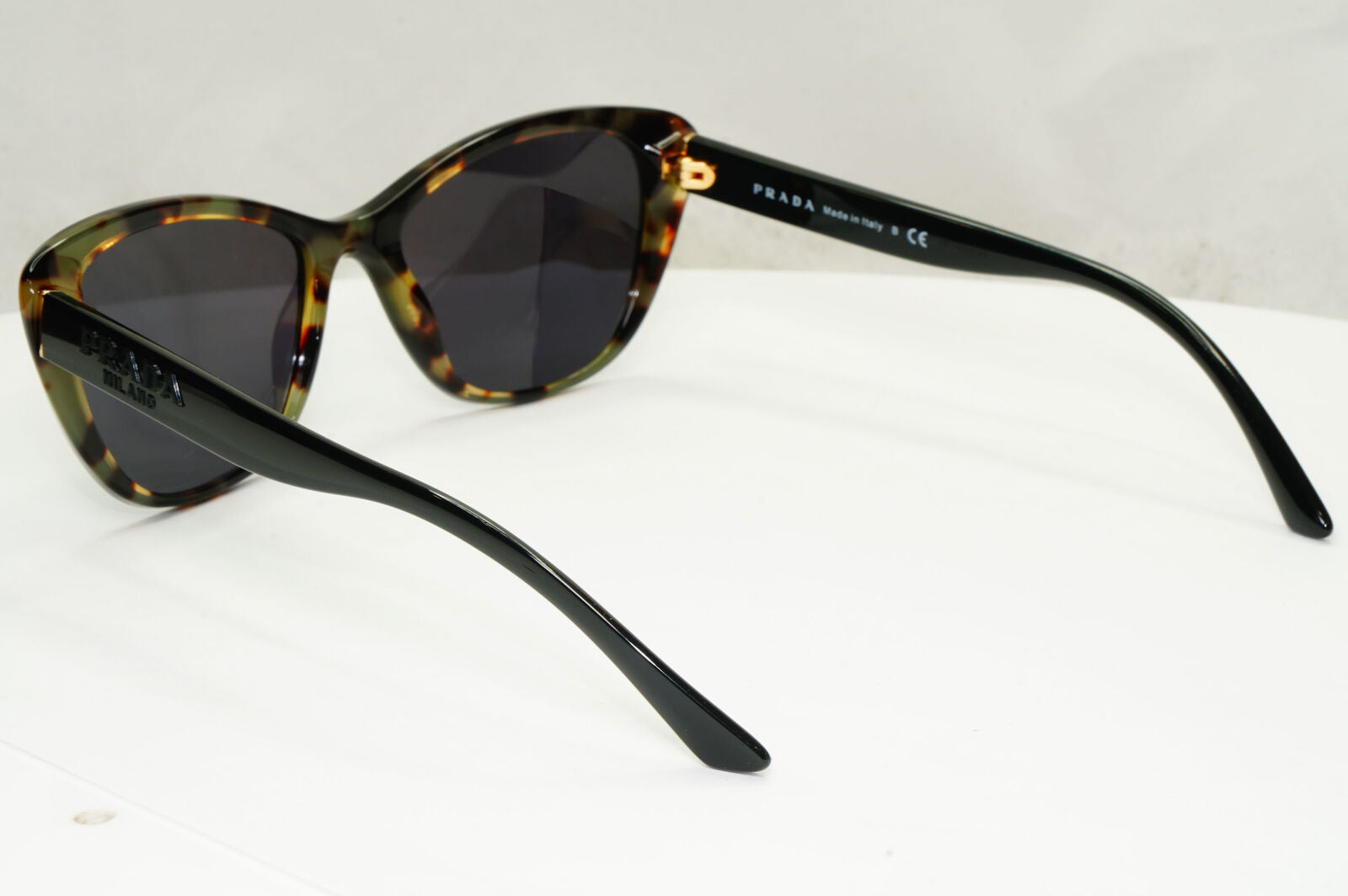 Prada Sunglasses Black Square Glossy PR04WV VPR 04W 389-1O1 180323
