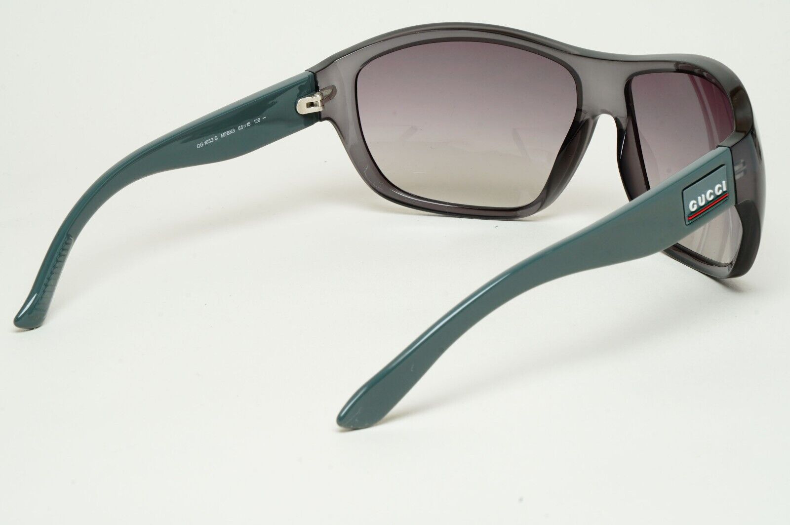 Gucci Sunglasses 2006 Vintage Grey Wrap Green GG 1632/S MFBN3 100225