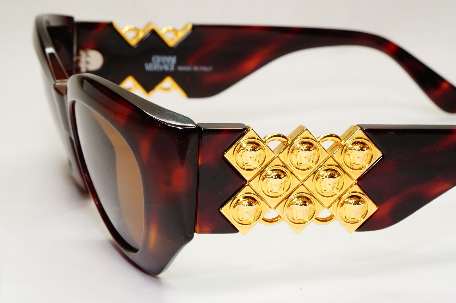 Gianni Versace Sunglasses 1996 Vintage Brown Gold MOD 420/D 900 Biggie 111223