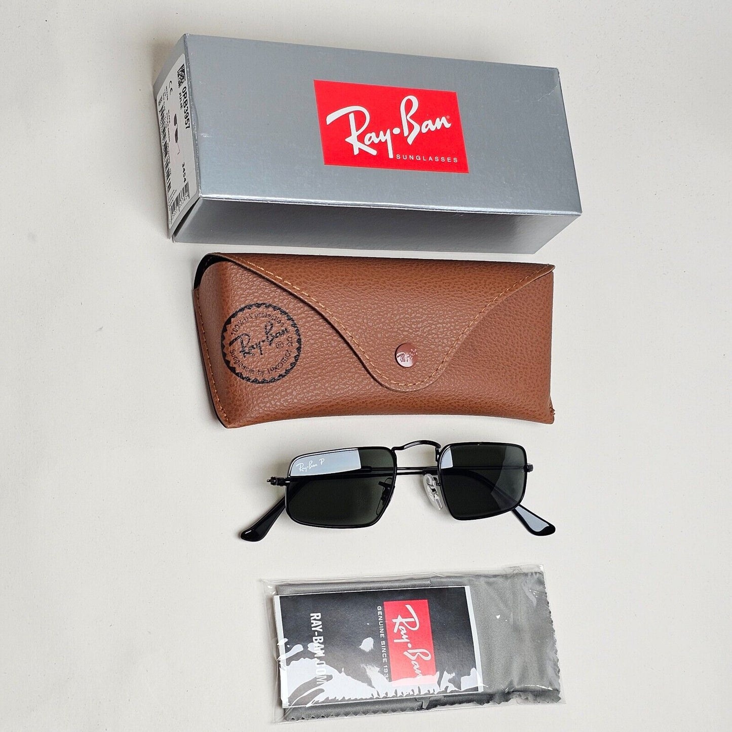 Ray-Ban Sunglasses Julie Polarized Black Green G15 Unisex RB 3957 002/58 46mm