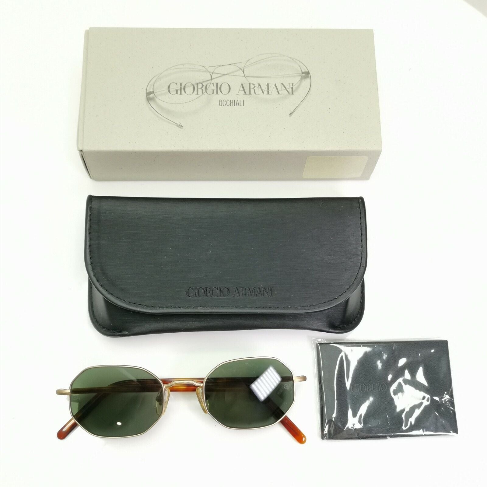 Authentic Giorgio Armani 1997 Vintage Sunglasses Gold Men Women 664 904/31