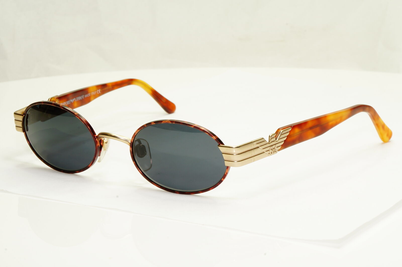 Emporio Armani 1997 Vintage Sunglasses Mens Womens Womens Gold Eagle 054 832