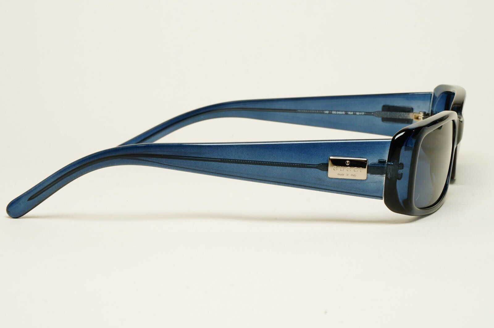 Gucci Sunglasses 1998 Vintage Blue Rectangle Transparent GG 2450/S K04 100225