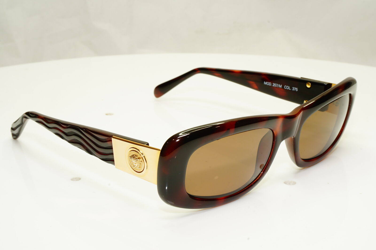 Gianni Versace 1996 Unisex Vintage Gold Medusa Sunglasses MOD 257/M COL 375