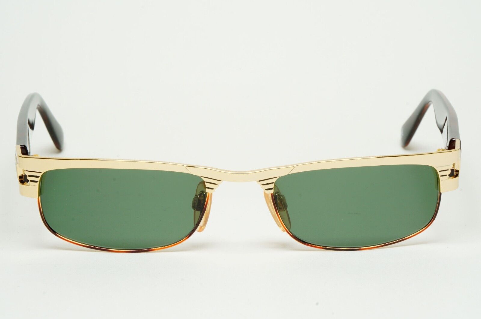 Versus Sunglasses 1996 by Gianni Versace Vintage Gold Green MOD F26 COL 36M