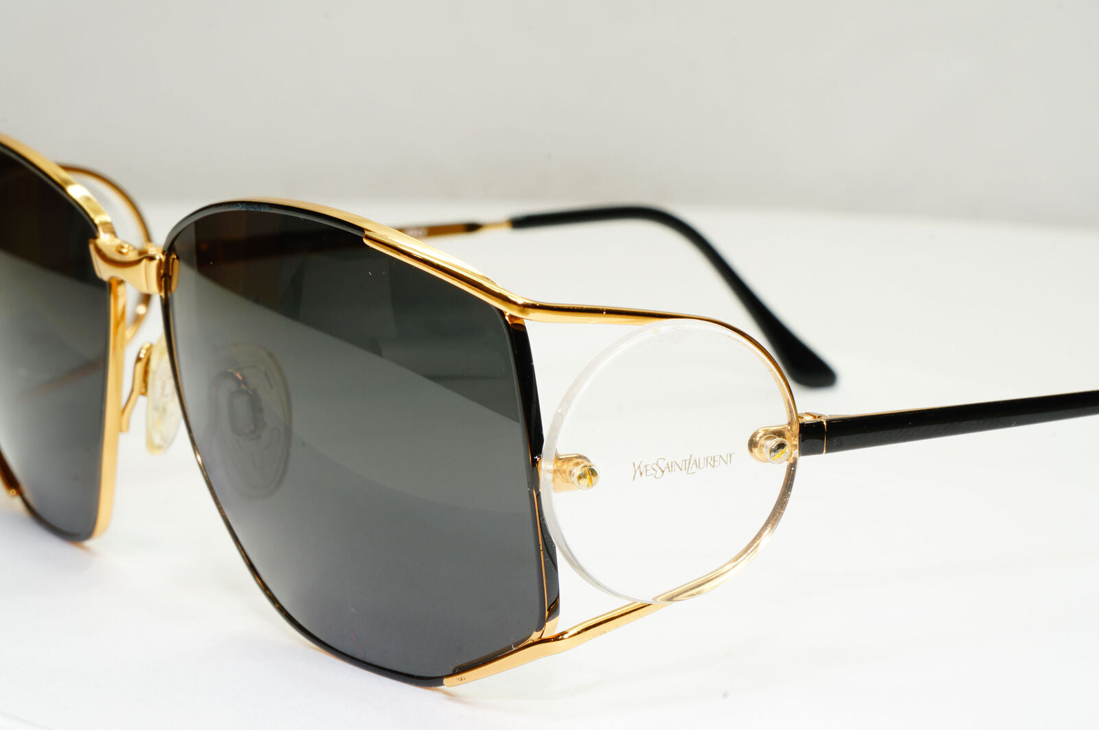 YSL 1988 Sunglasses Vintage Yves Saint Laurent Side Window Black Gold 4013 Y104