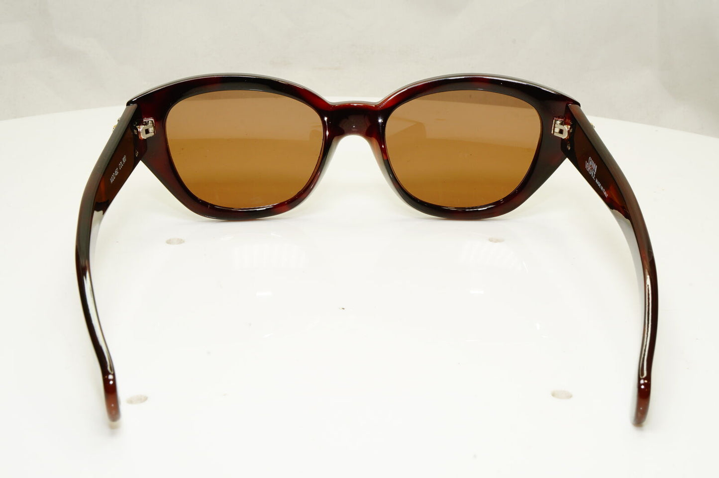 Gianni Versace 1996 Womens Vintage Gold Brown Sunglasses MOD 462 COL 900