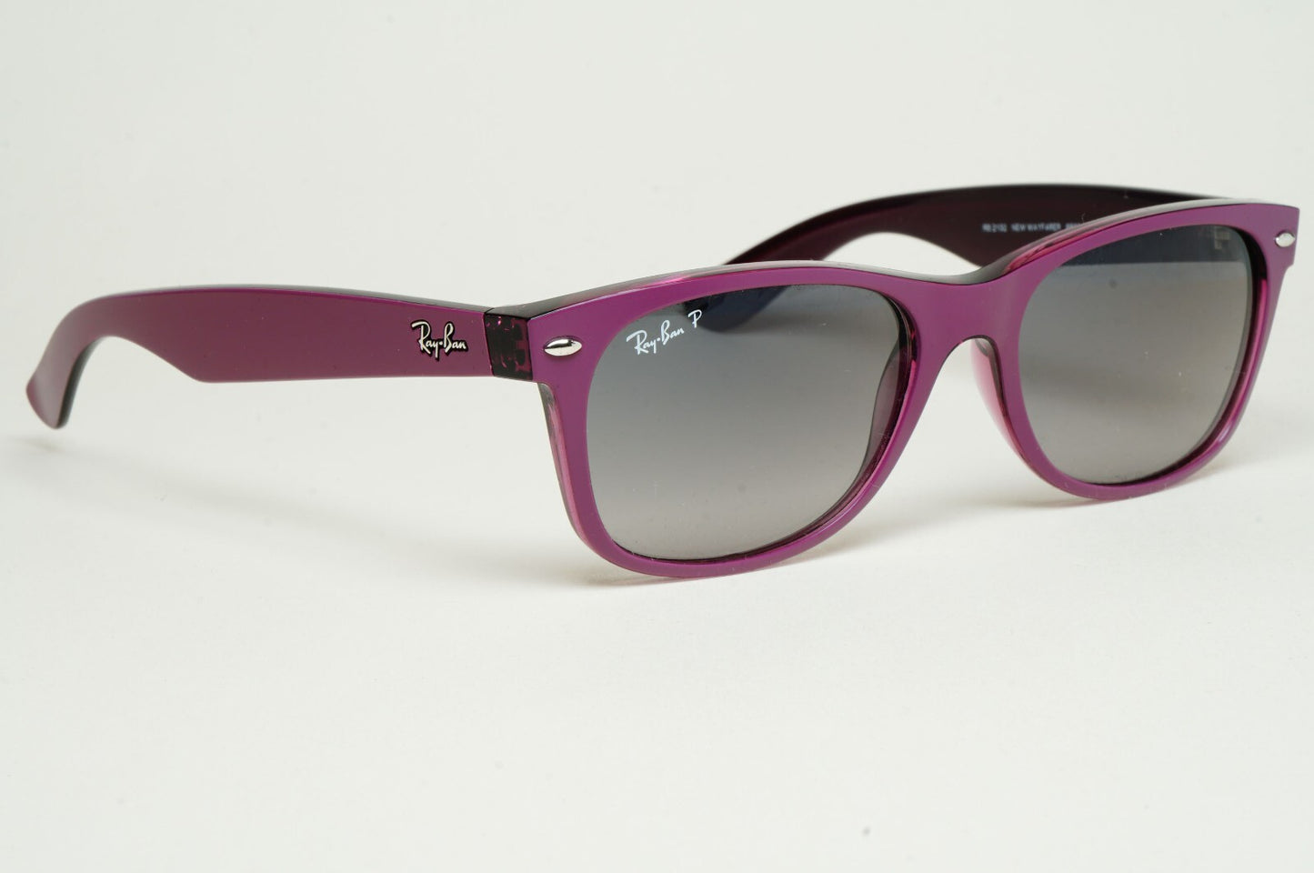 Ray-Ban Sunglasses Polarised New Wayfarer Grey Violet RB 2132 6606/M3 55mm