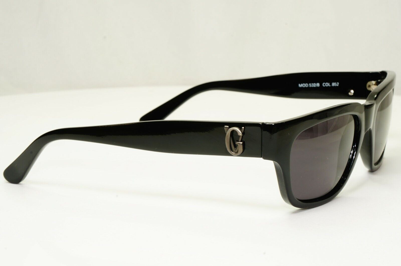 Gianni Versace 1996 Mens Vintage Black Square Sunglasses GV MOD 532/B COL 852