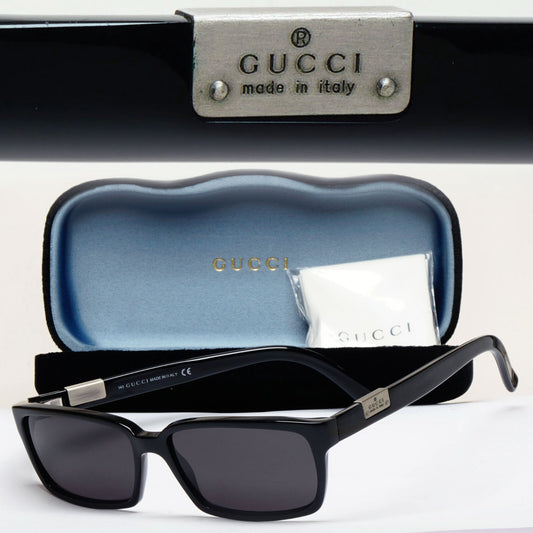 Gucci Sunglasses 1999 Vintage Black Square Retro GG 1557 807 51mm 100325