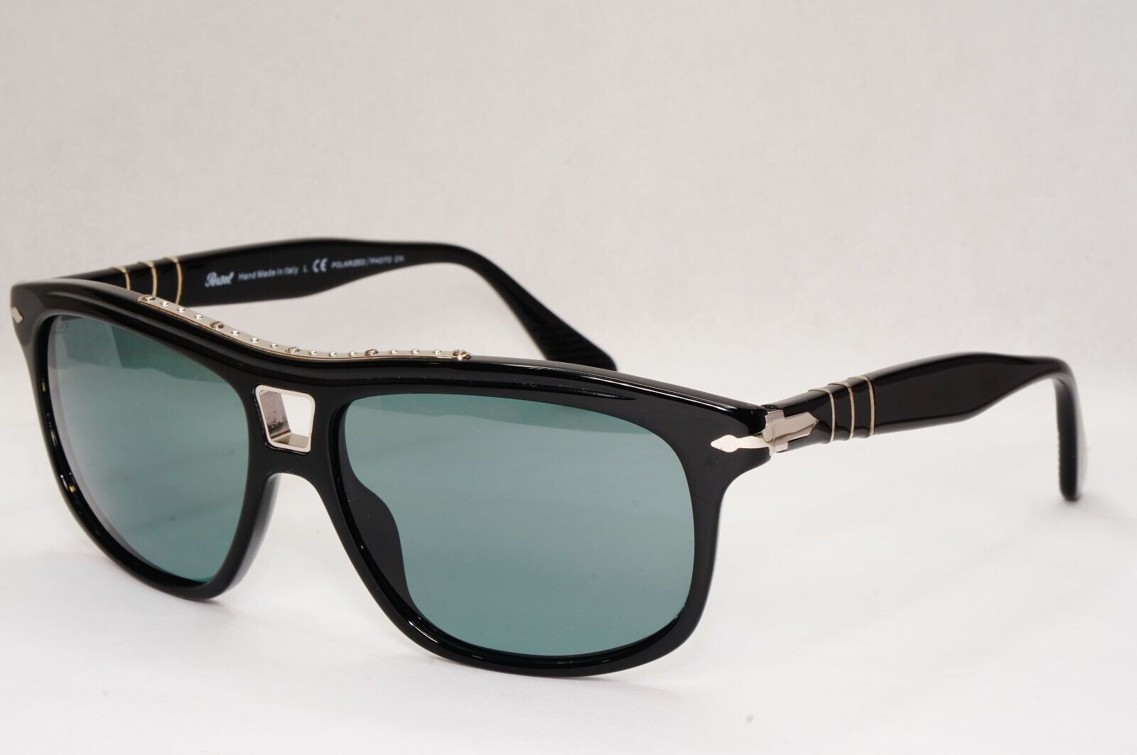 Persol Sunglasses 2011 Roadster Black Polarized Photo Chromic 3009-S 95/4N 58mm