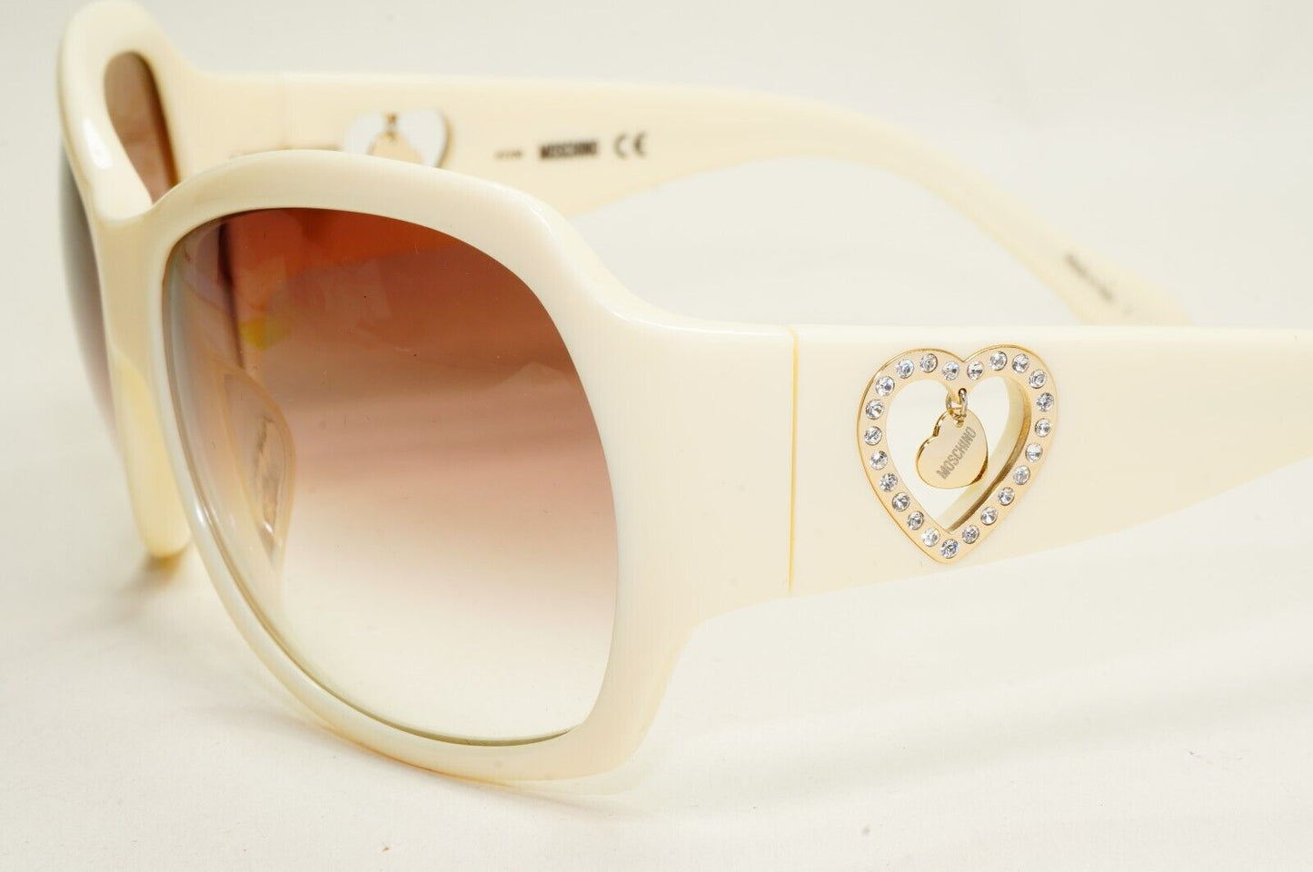 Moschino Sunglasses 2005 Vintage White Cream Brown Gold Heart MO536 02 101124