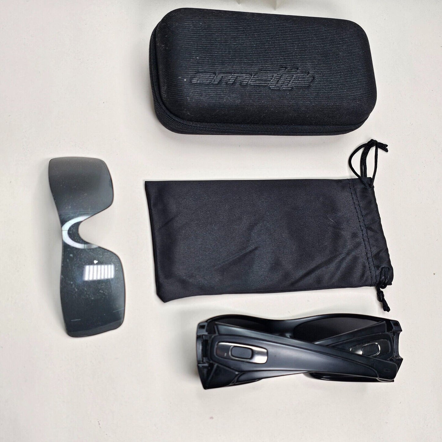 Oakley Sunglasses Batwolf Polarized Black Matte Shield Visor OO 9101 04 041124