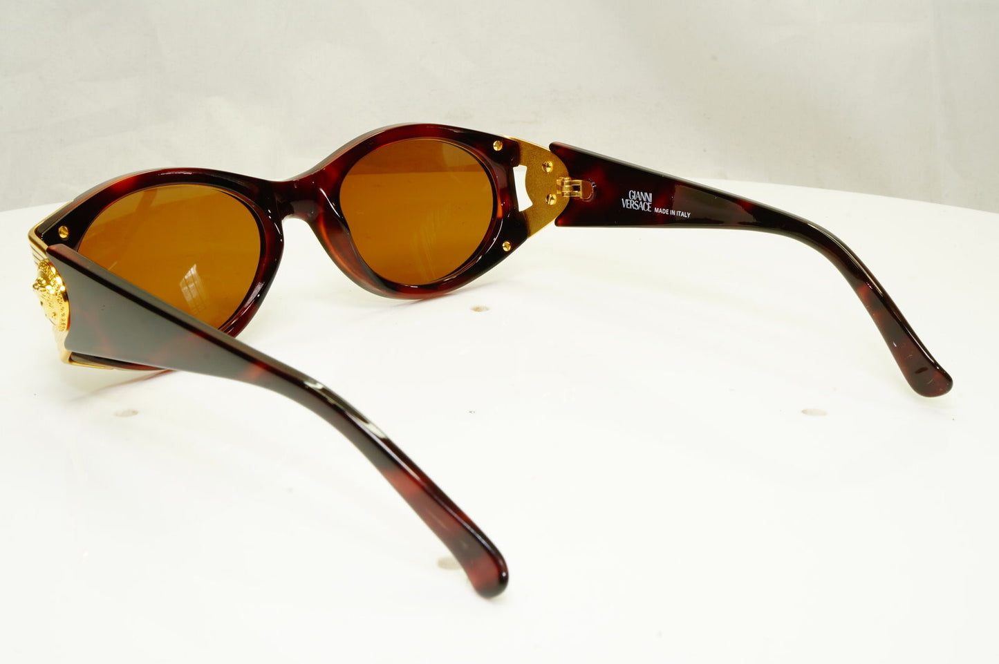 Gianni Versace 1996 Mens Vintage Brown Gold Medusa Sunglasses MOD 423 COL 900