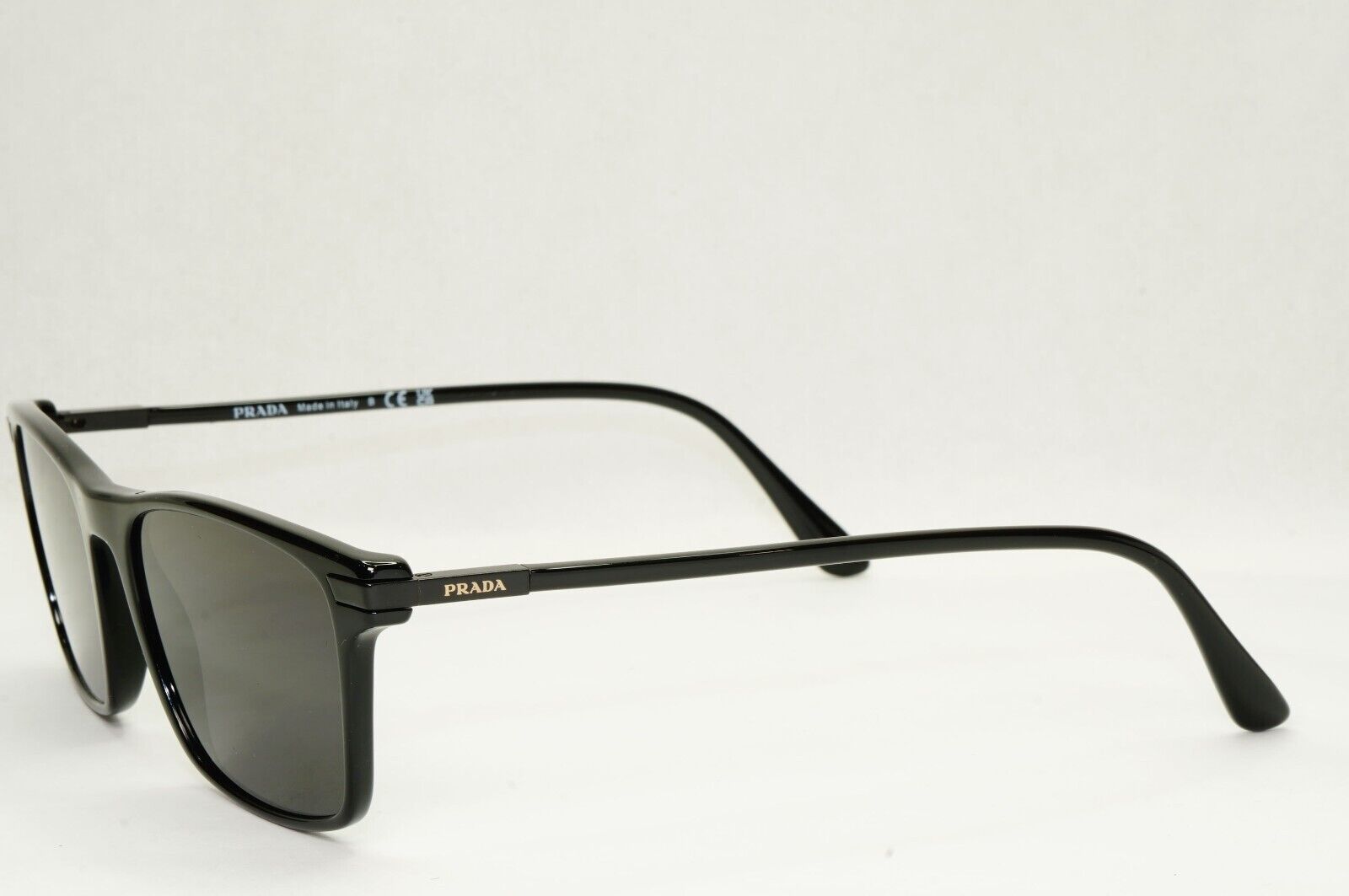 Prada Sunglasses Black Square Glossy Fashion PR01WV VPR 01W 07F-1O1 54mm