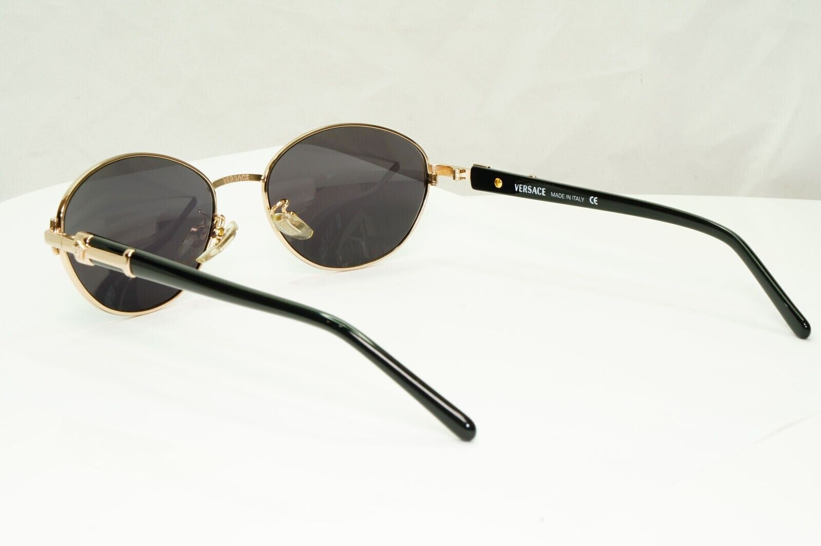 Gianni Versace 1995 Sunglasses Vintage Gold Black Metal Oval MOD M83 COL 030 B