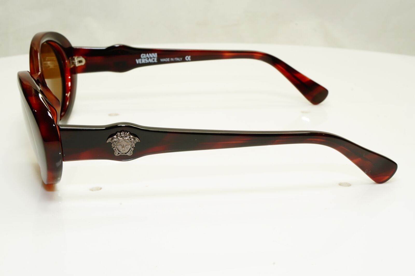 Gianni Versace 1996 Womens Vintage Brown Medusa Oval Sunglasses MOD 342 COL 900