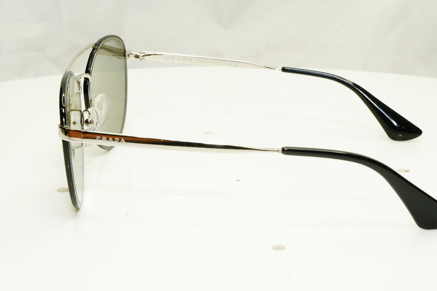 Authentic Prada Womens Mirror Vintage Sunglasses Silver SPR 83T 1AB-2S0 32994