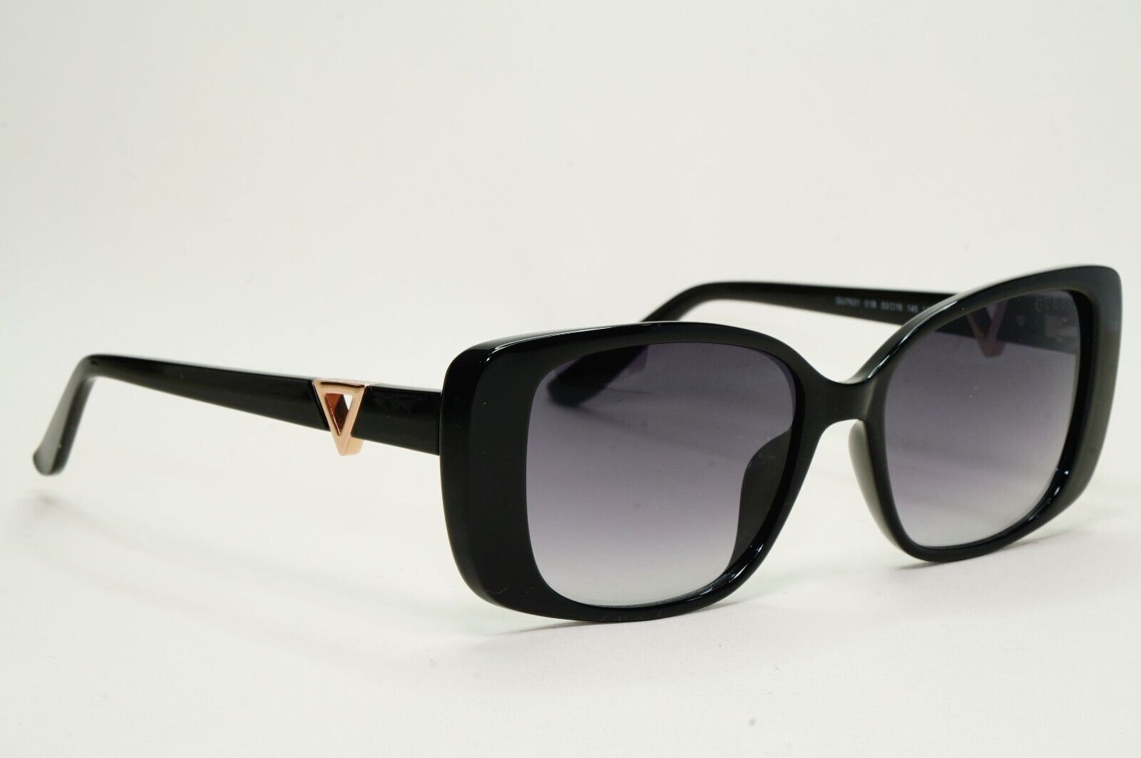 Guess Sunglasses Black Gold Grey Gradient Black GU 7631 01B 53mm 210924