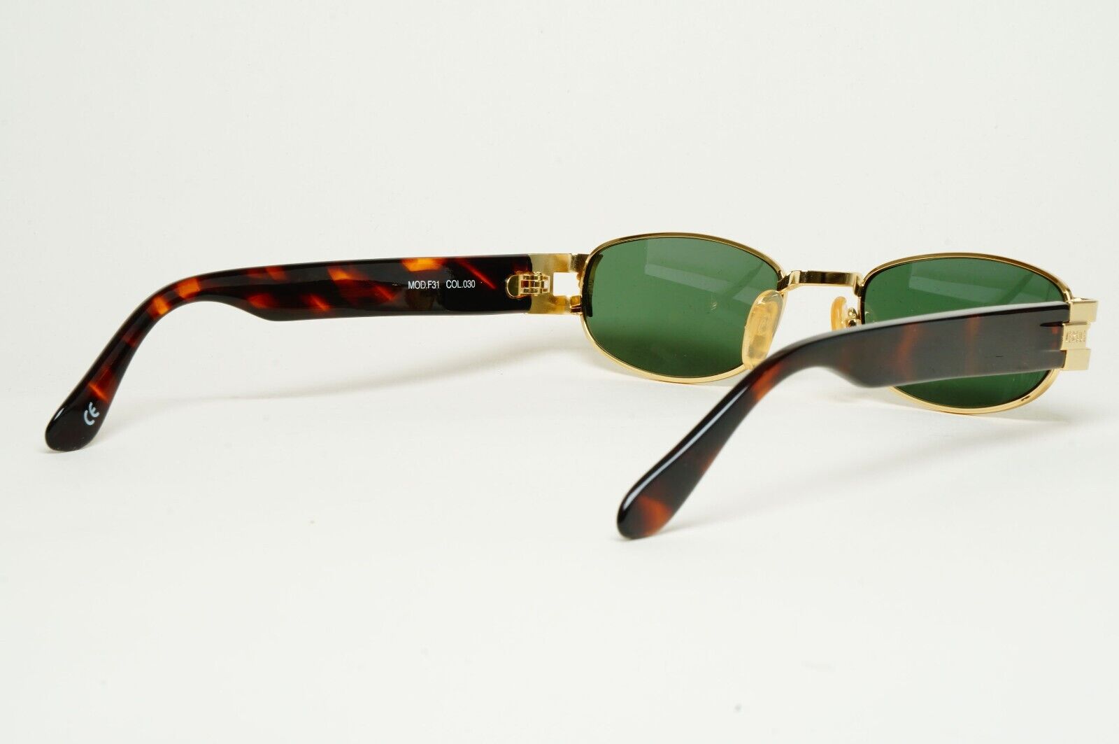 Versus Sunglasses 1996 by Gianni Versace Vintage Gold Green MOD F31 COL 030