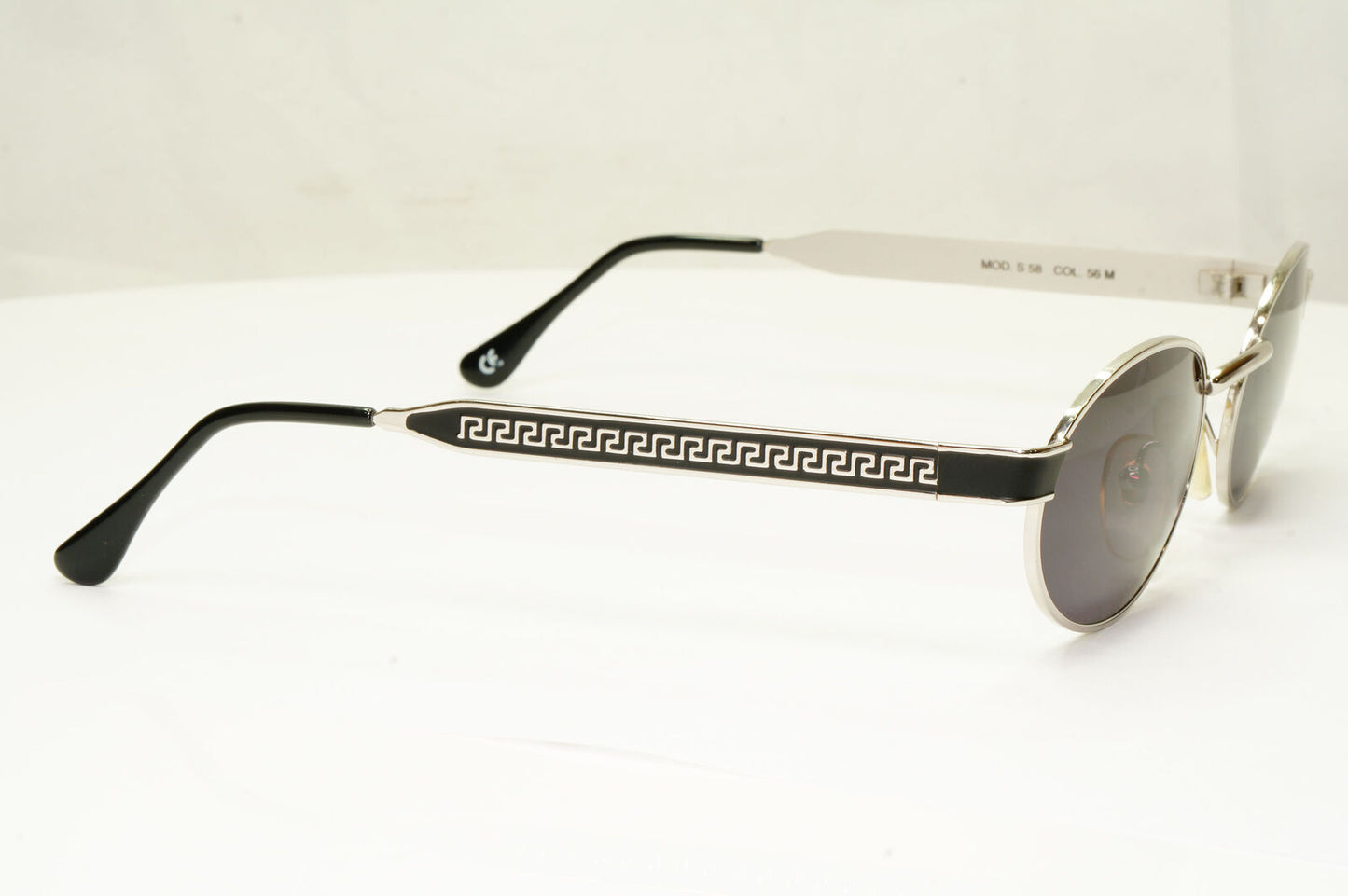 Gianni Versace 1996 Vintage Silver Black Oval Metal Sunglasses MOD S58 COL 56M
