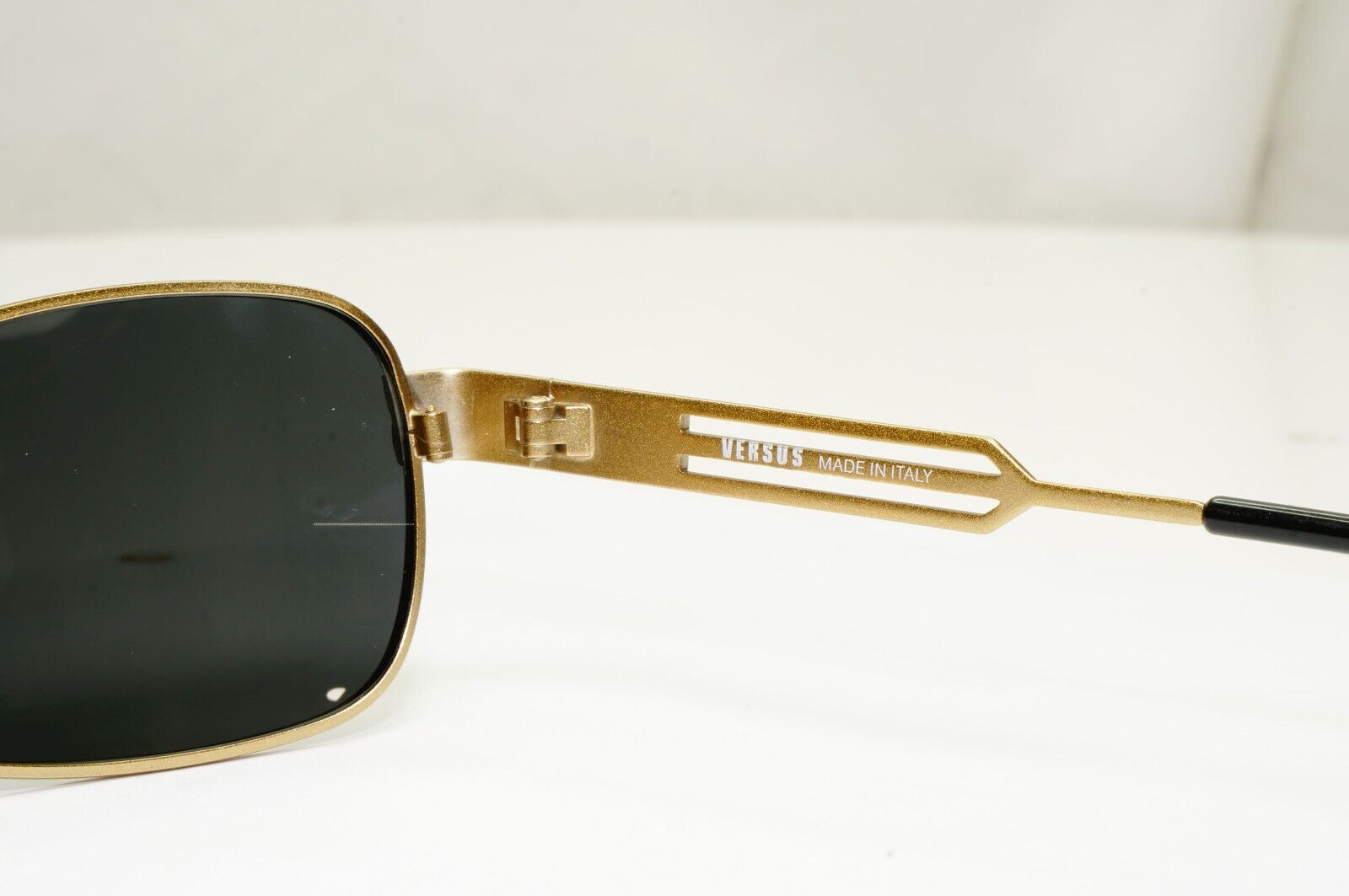 Versus 1996 by Gianni Versace Vintage Gold Black Sunglasses MOD F33 COL 86M