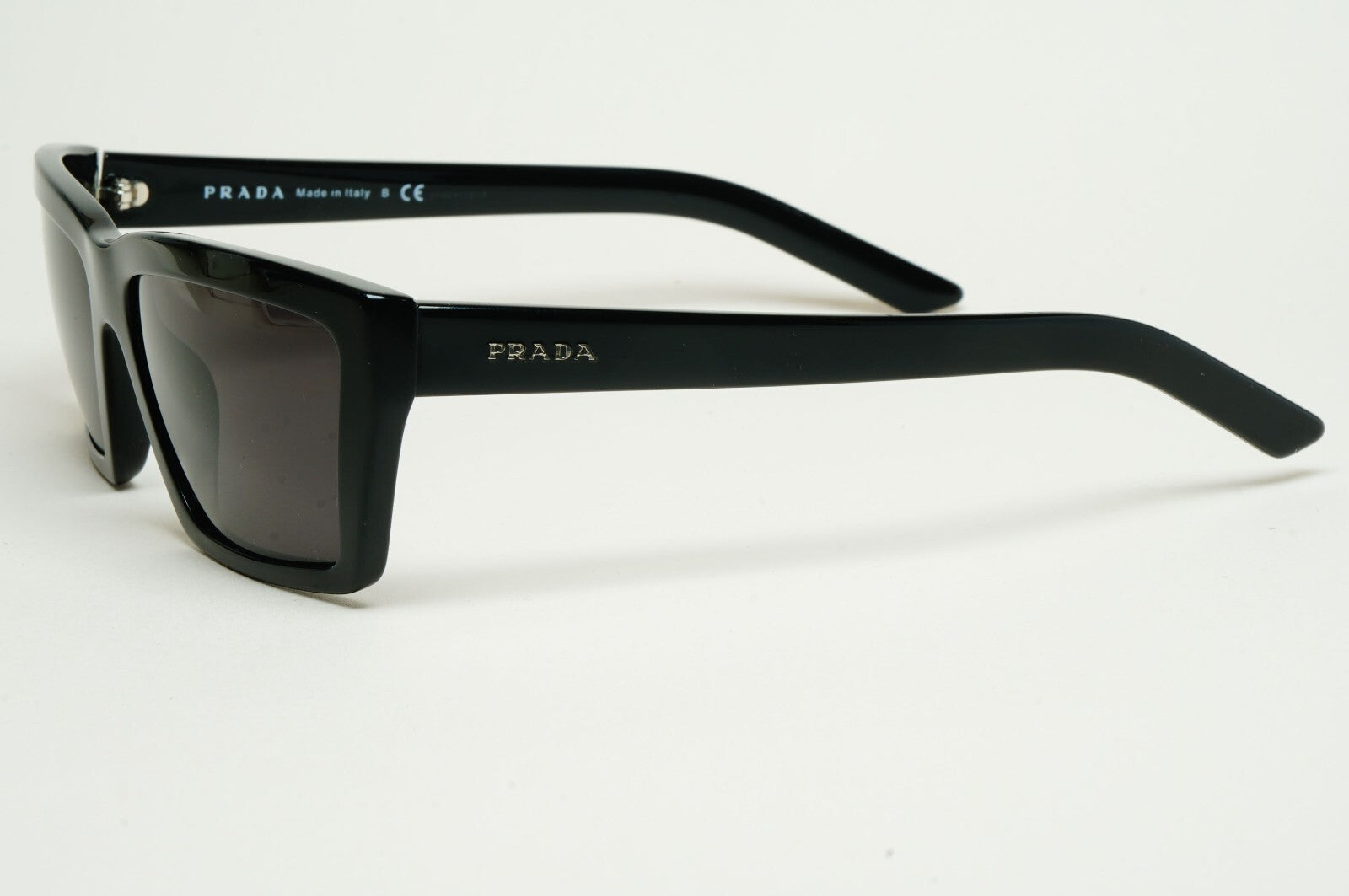 Prada Sunglasses 2019 Black Unisex Conceptual PR04VS SPR 04V 1AB-5O0 140325