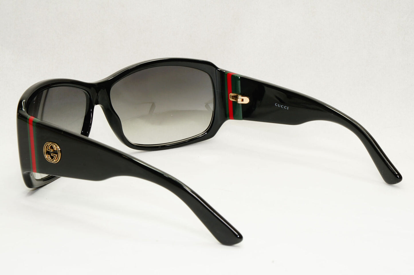 Gucci Sunglasses 1999 Vintage Black Gradient Red Green GG 2592/S BMSLF 131223