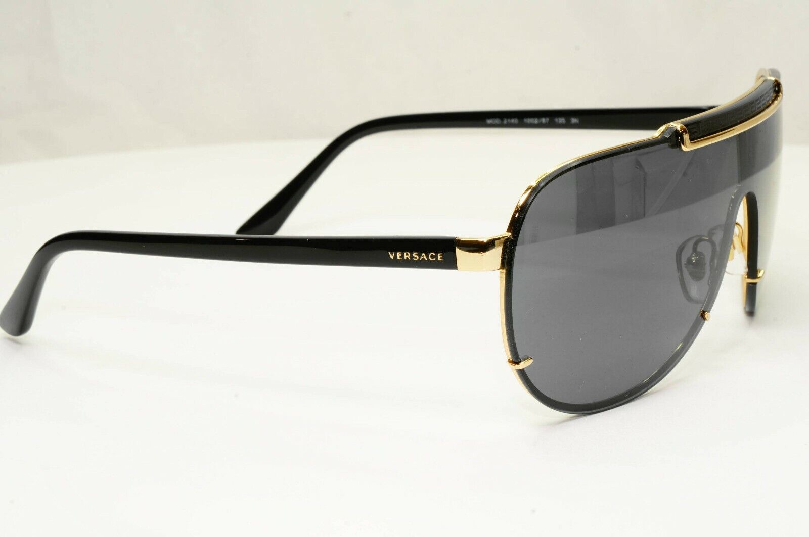 Versace Black Gold Sunglasses Shield Visor Ski Designer Fashion MOD 2140 1002/87