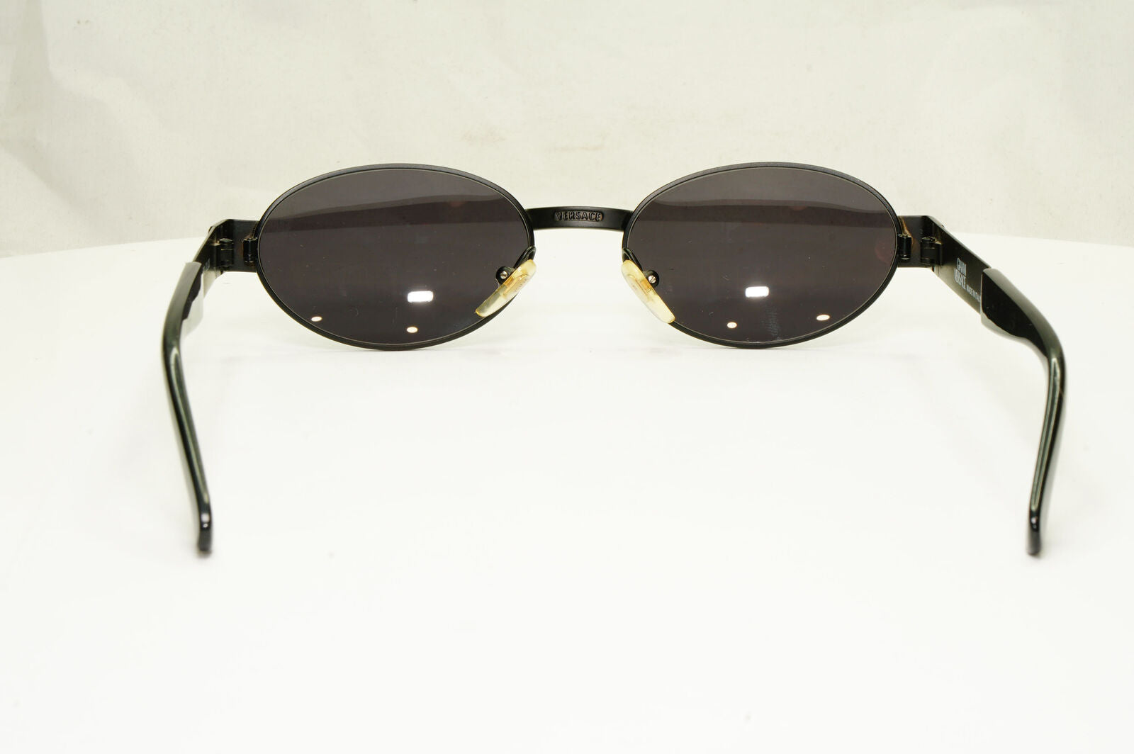 Gianni Versace 1996 Vintage Unisex Black Oval Metal Sunglasses MOD S30 COL 028