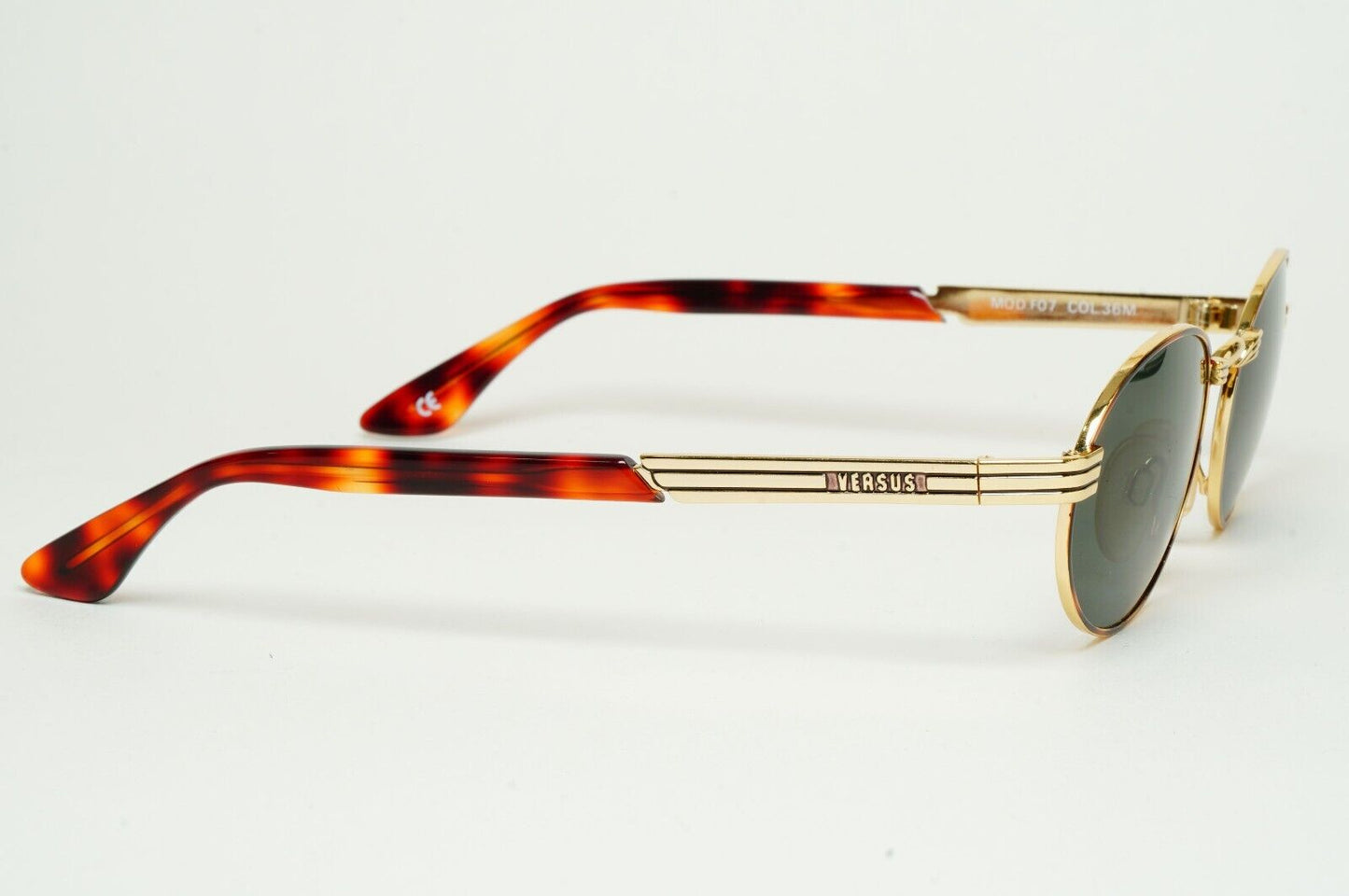 Versus Sunglasses 1996 by Gianni Versace Vintage Gold Oval MOD F07 COL 36M