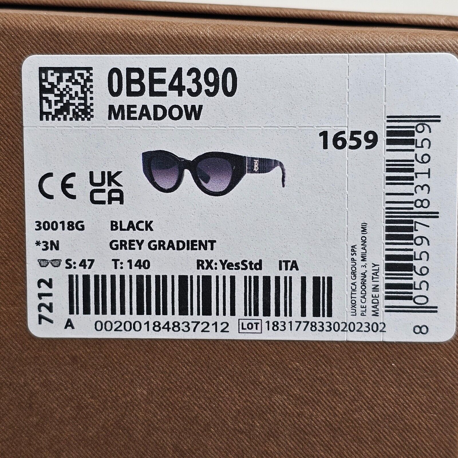 Burberry Sunglasses Meadow Black Gold Grey Gradient BE 4390 3001/8G 47mm