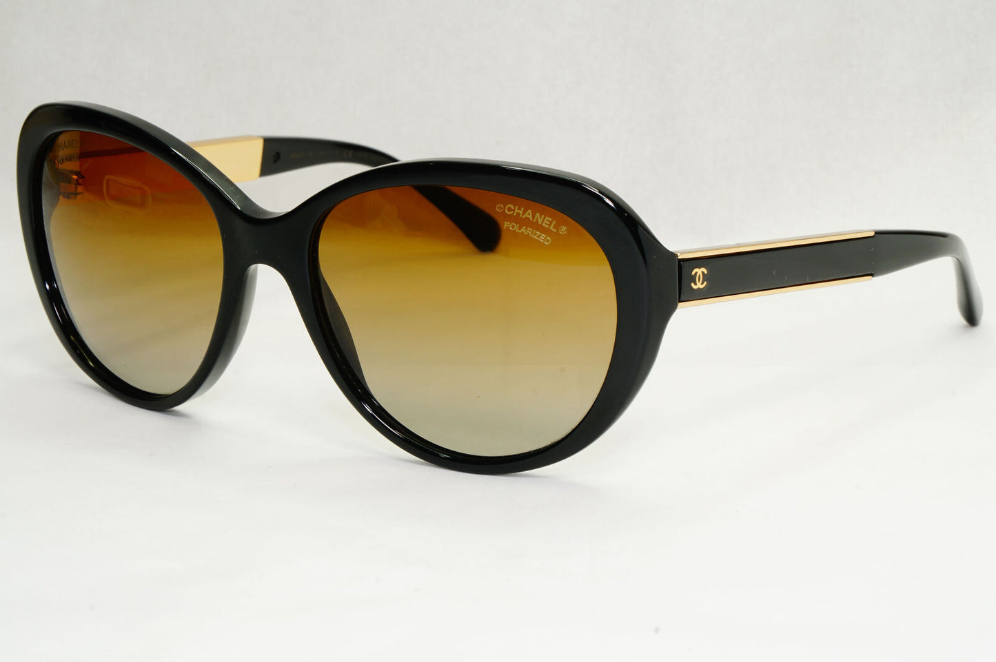 Chanel Sunglasses Polarixed Black Gold Brown Gradient 5269 c.622/S9 070224