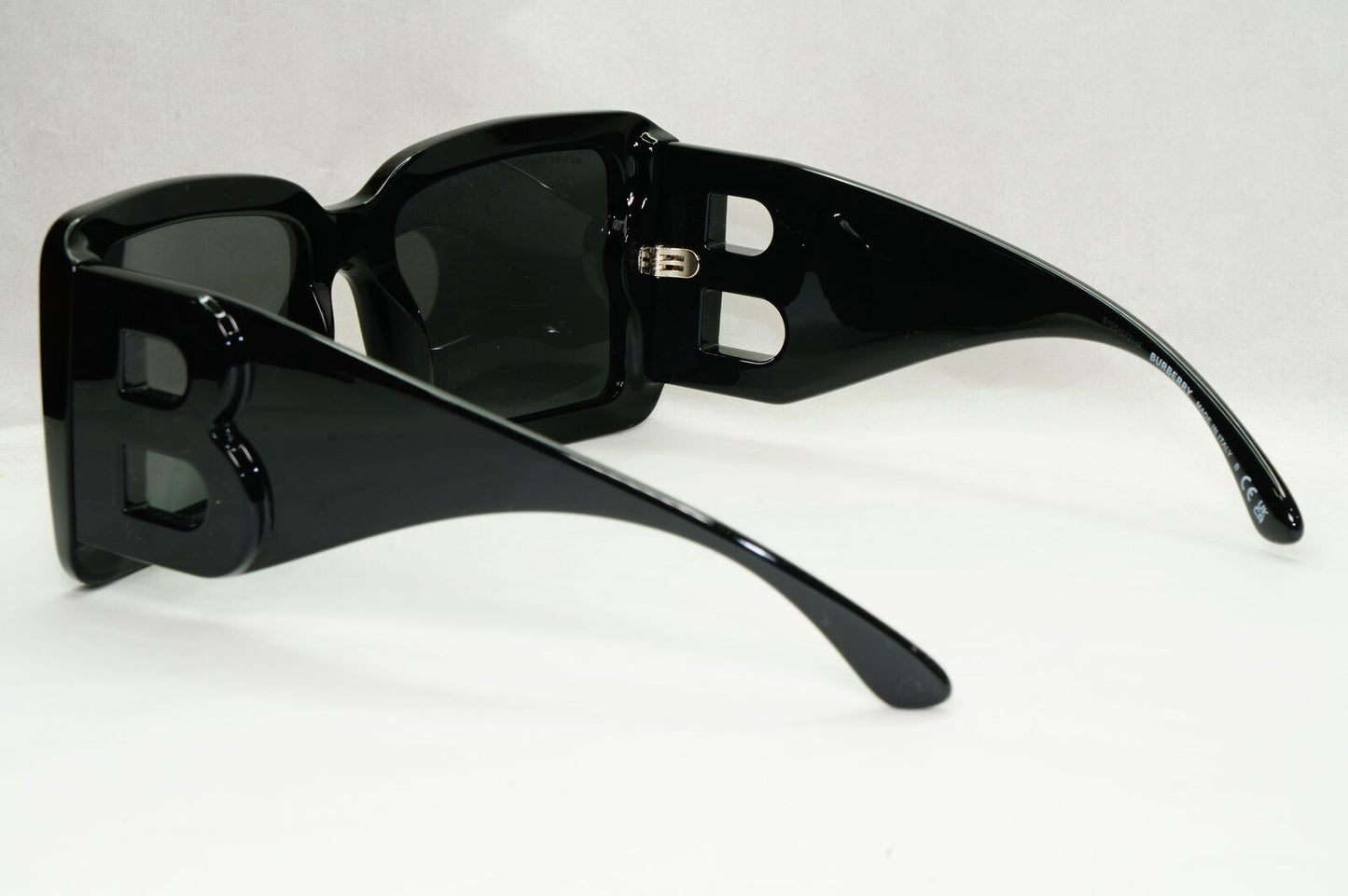 Burberry Sunglasses Oversized Black Large Square Logo B 4312 3001/87