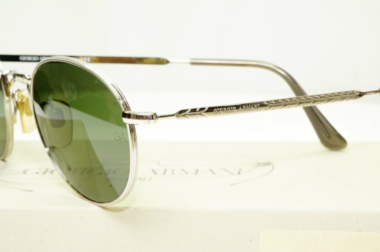 Giorgio Armani 1997 Vintage Sunglasses Silver Round Metal Glass Lens 652 707