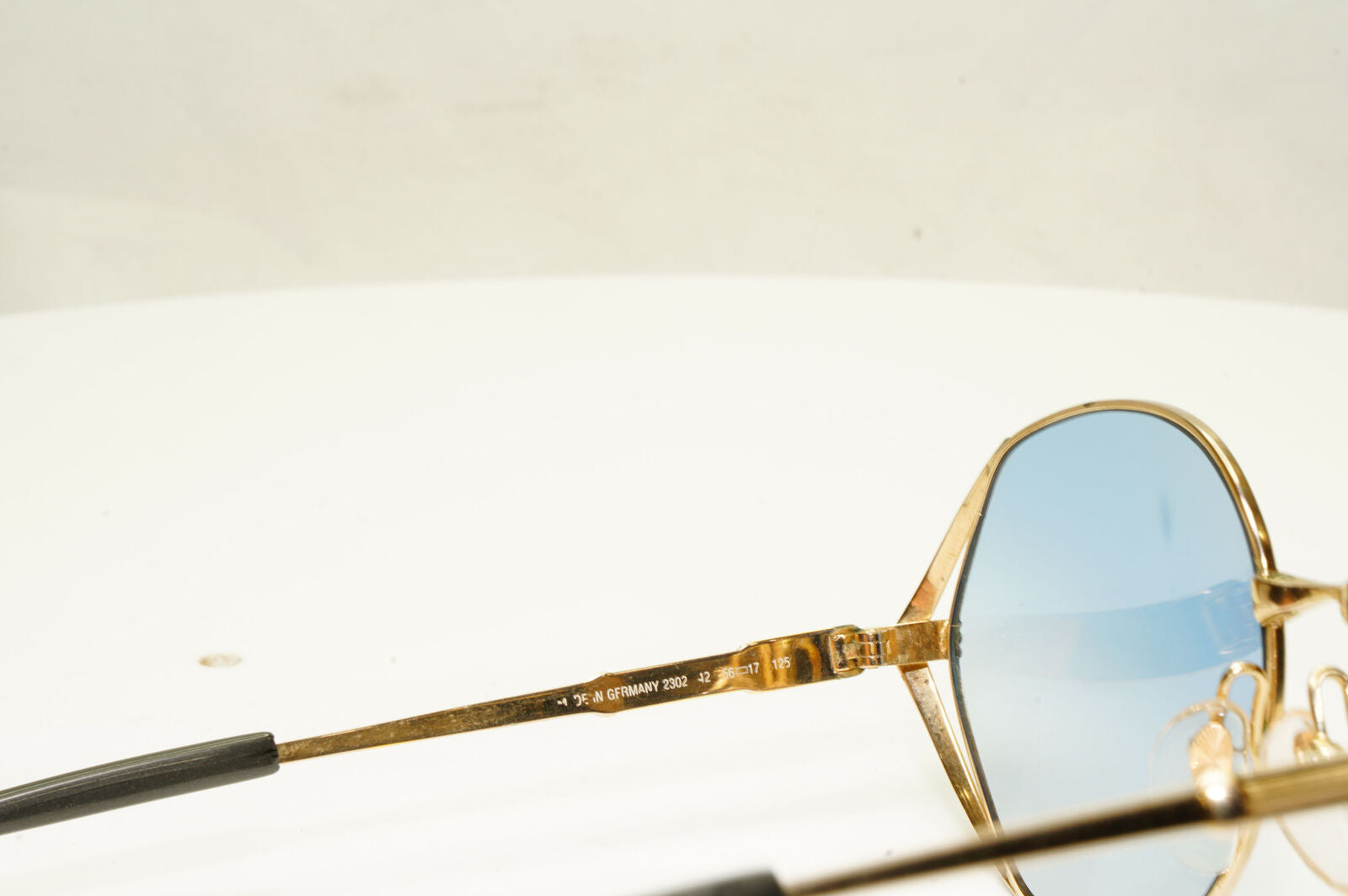 Dior Womens Vintage Sunglasses Germany 1990s Gold 2302 42 36213