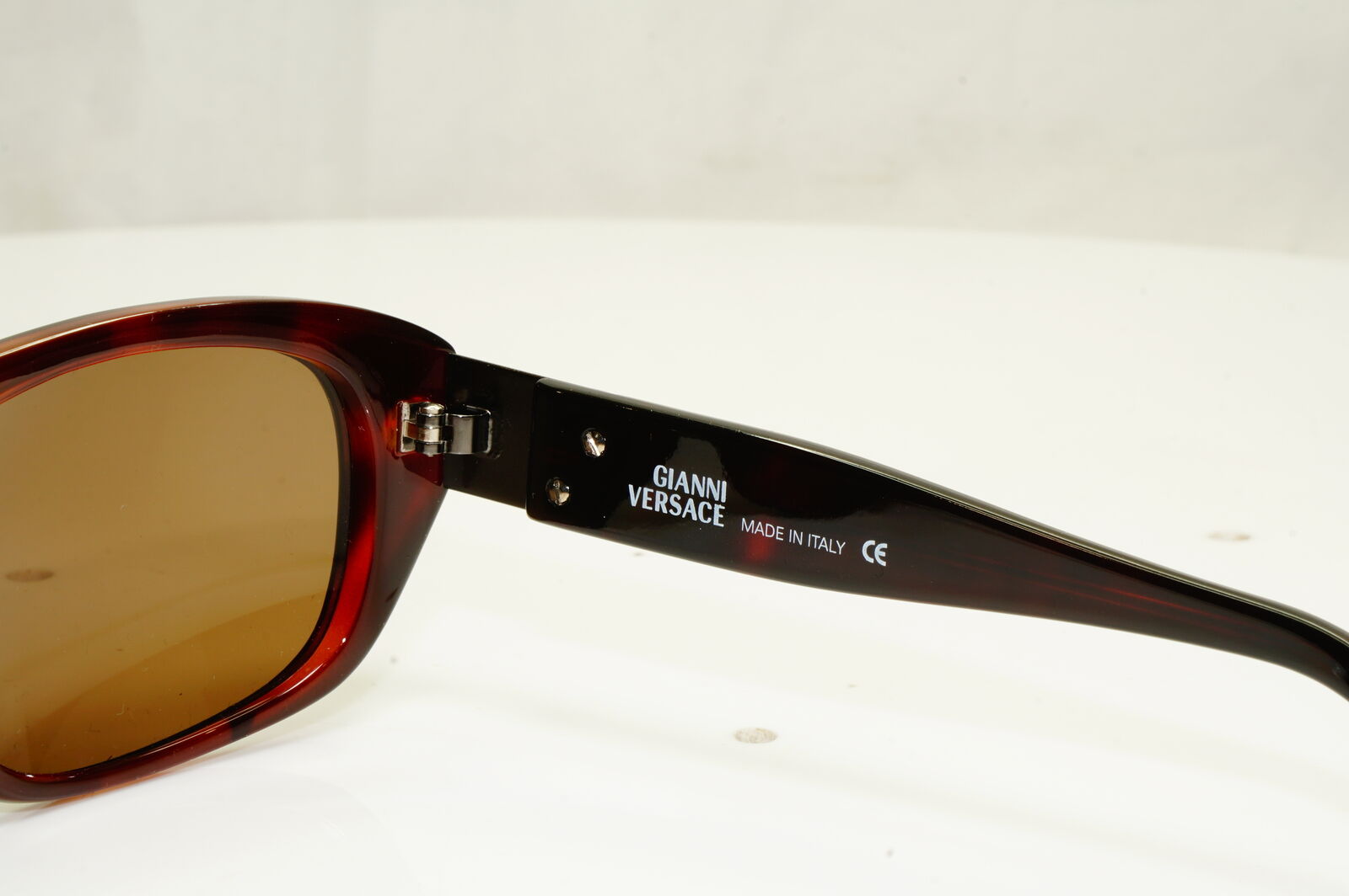 Gianni Versace 1996 Mens Vintage Brown Square Sunglasses GV MOD 464/M COL 900