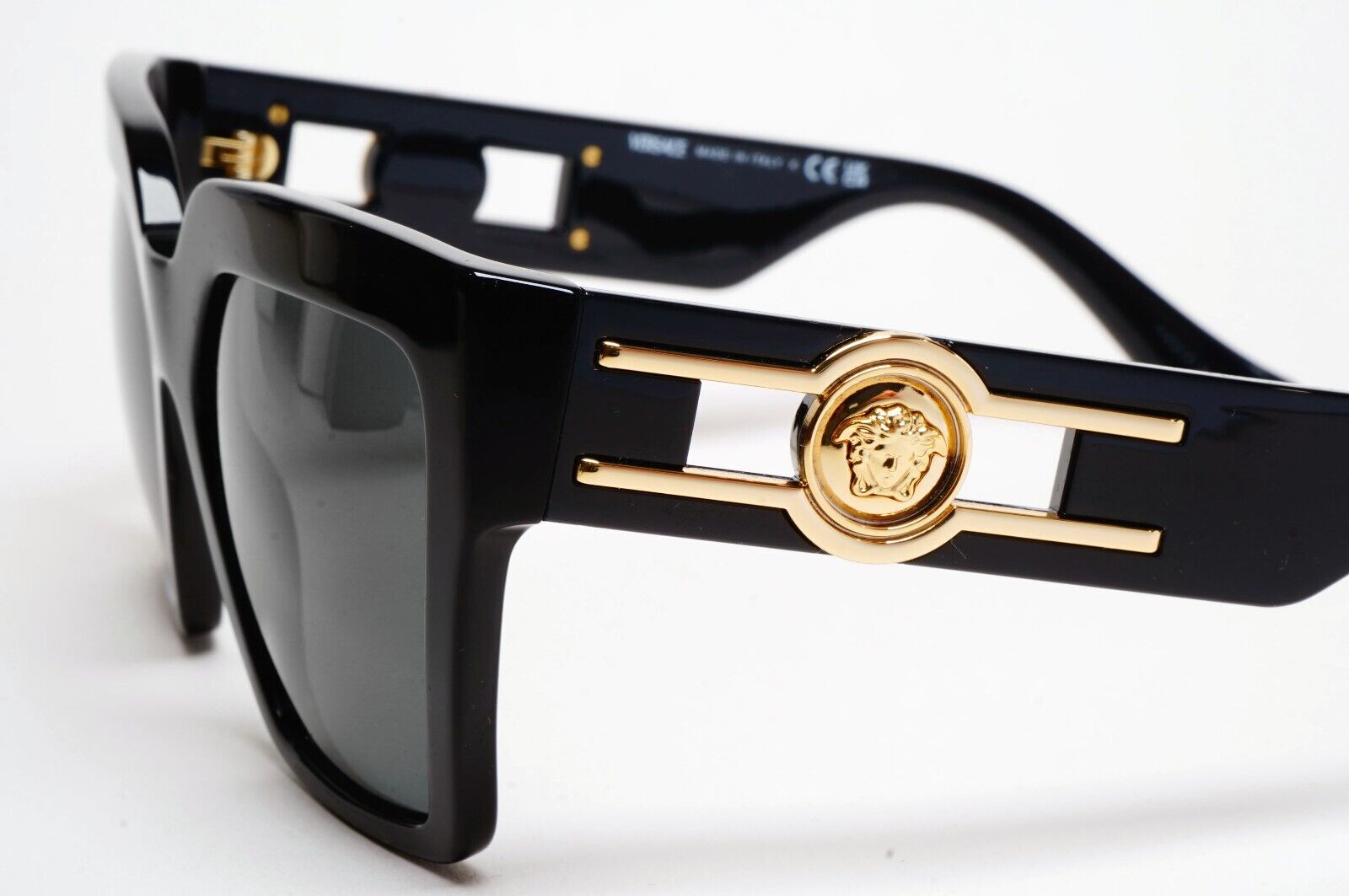 Versace Sunglasses Black Square Butterfly Grey Gold Medusa MOD VE 4458 GB1/87