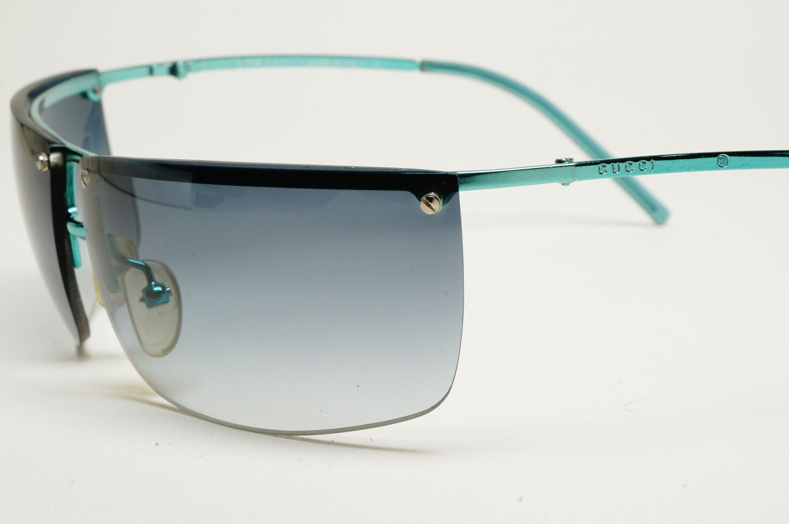 Gucci Sunglasses 2003 Vintage Wrap Teal Blue Rimless GG 2653/S 000BD 070325