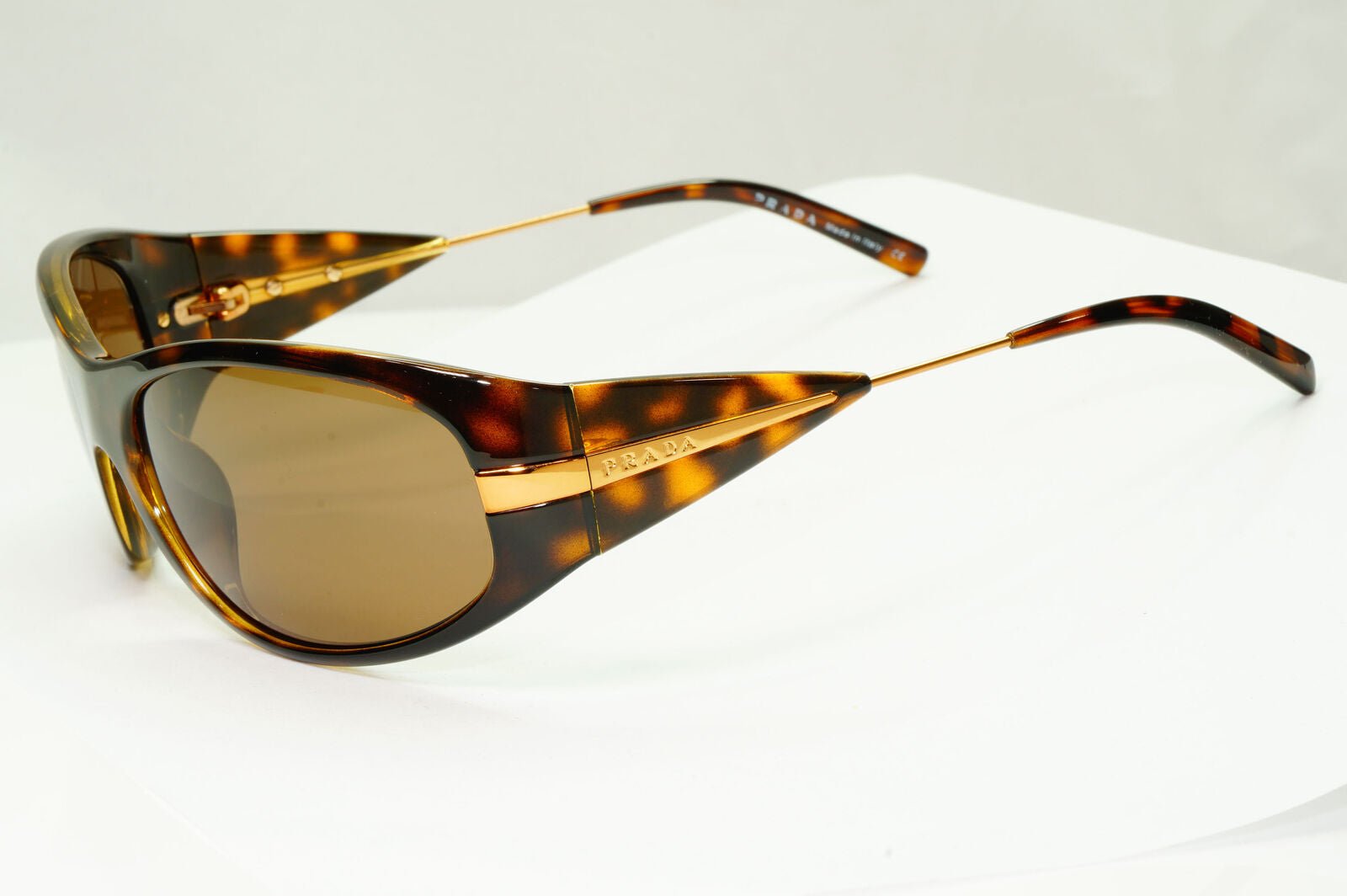 Prada 2007 Brown Sunglasses Gold Vintage Womens PR07IS SPR 07I 2AU-8C1 37434
