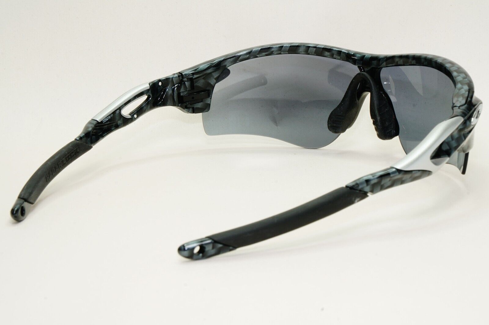 Oakley Sunglasses RadarLock Path A Carbon Fiber Slate Iridium Mirror OO 9206 11