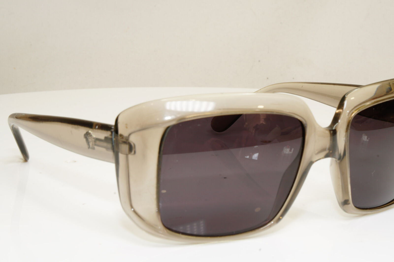 Authentic VERSACE Womens Vintage Medusa Sunglasses Grey Square 4034 228/11 29826