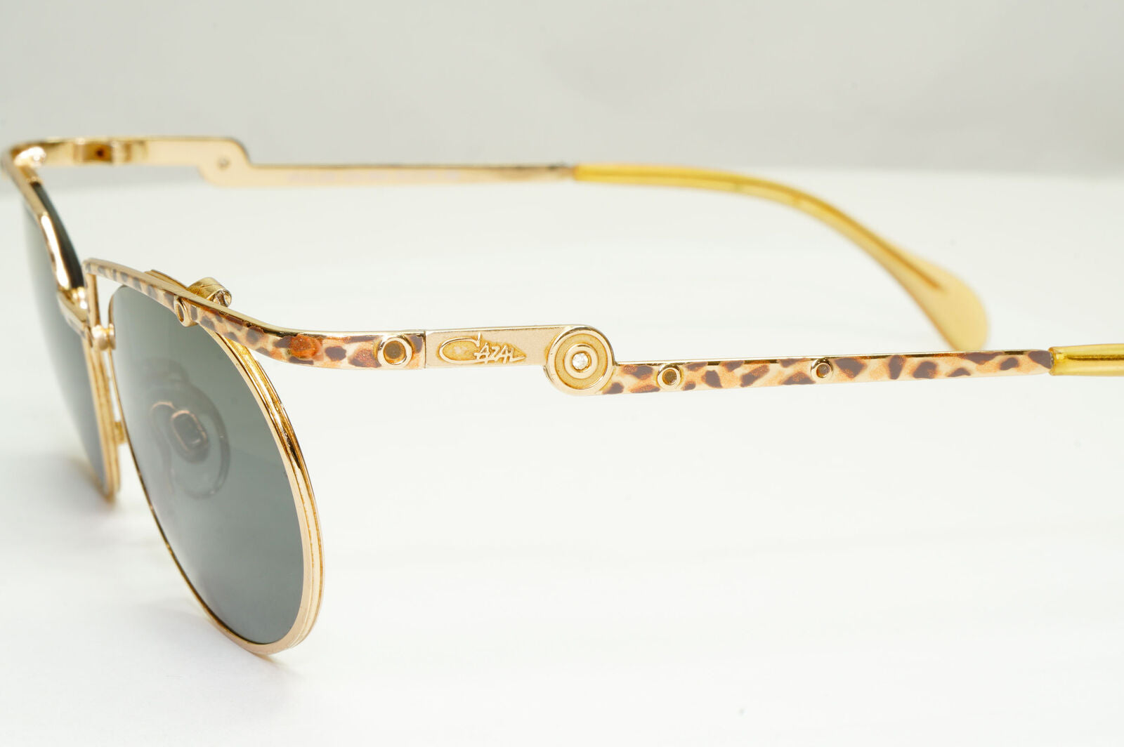 Cazal 1990s Sunglasses Vintage Germany Gold Leopard MOD 288 COL 653 37484