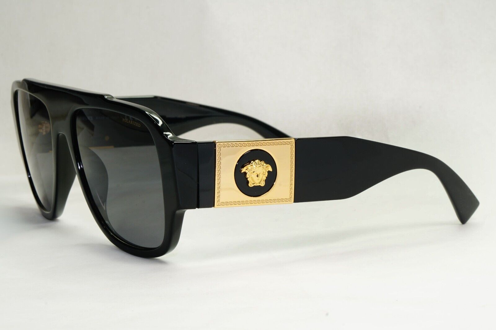 Versace Sunglasses Polarized Black Gold Medusa Square Biggie MOD VE 4436U GB1/81