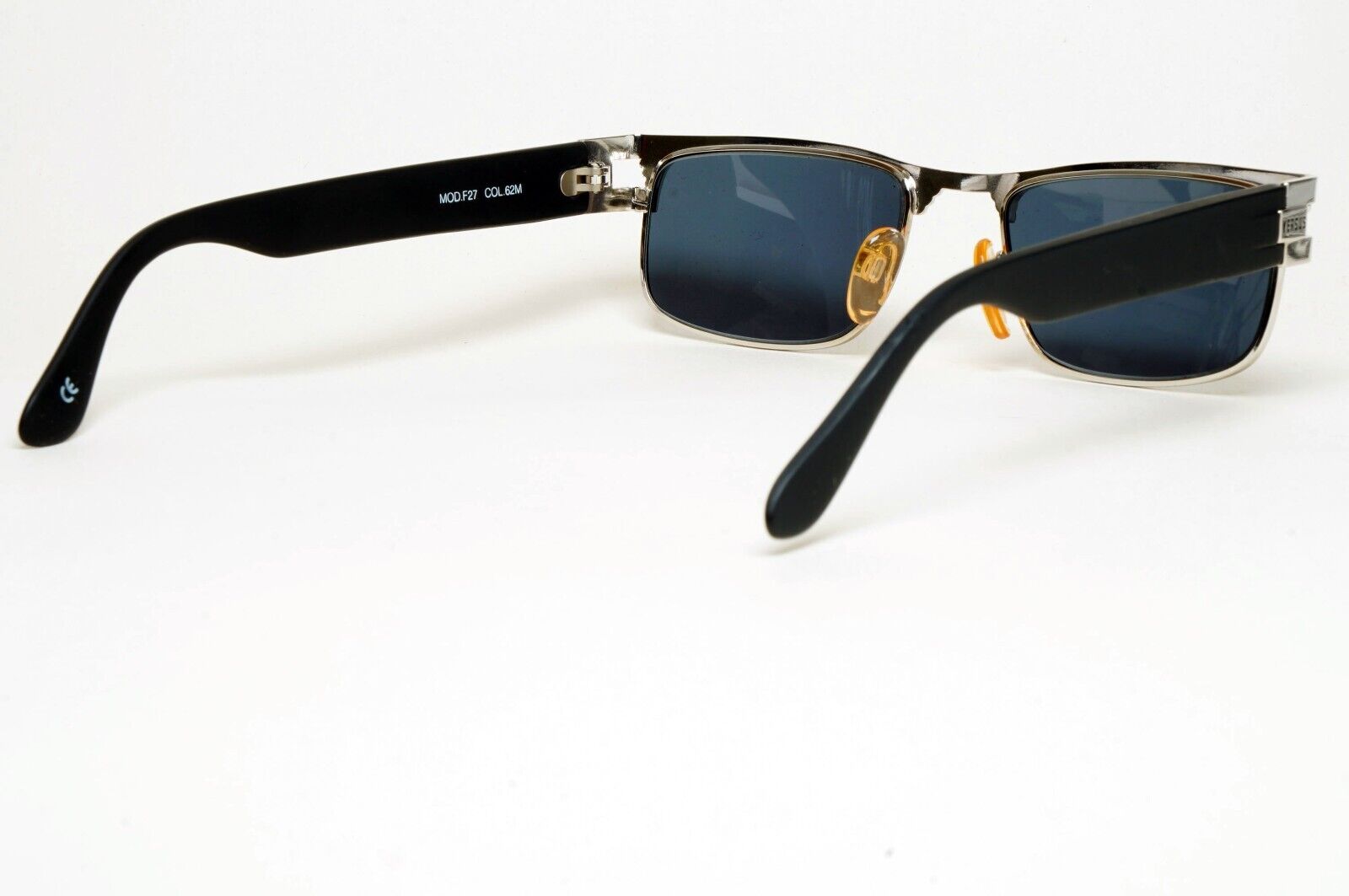 Versus Sunglasses 1996 by Gianni Versace Vintage Silver Black MOD F27 COL 62M