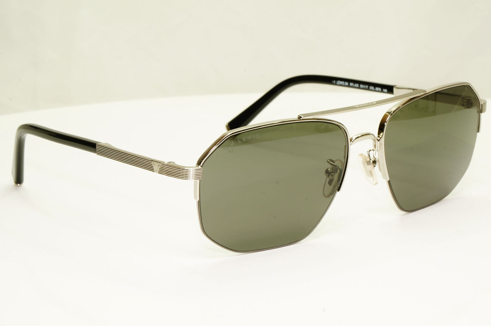 Police Lewis Hamilton F1 Sunglasses Silver Black Green Pilot 04 SPL A25 COL 0579
