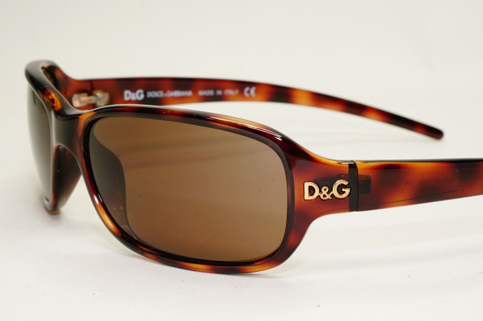 Dolce & Gabbana Sunglasses 2008 Vintage Brown Tortoise Wrap D&G 2200 095 031124