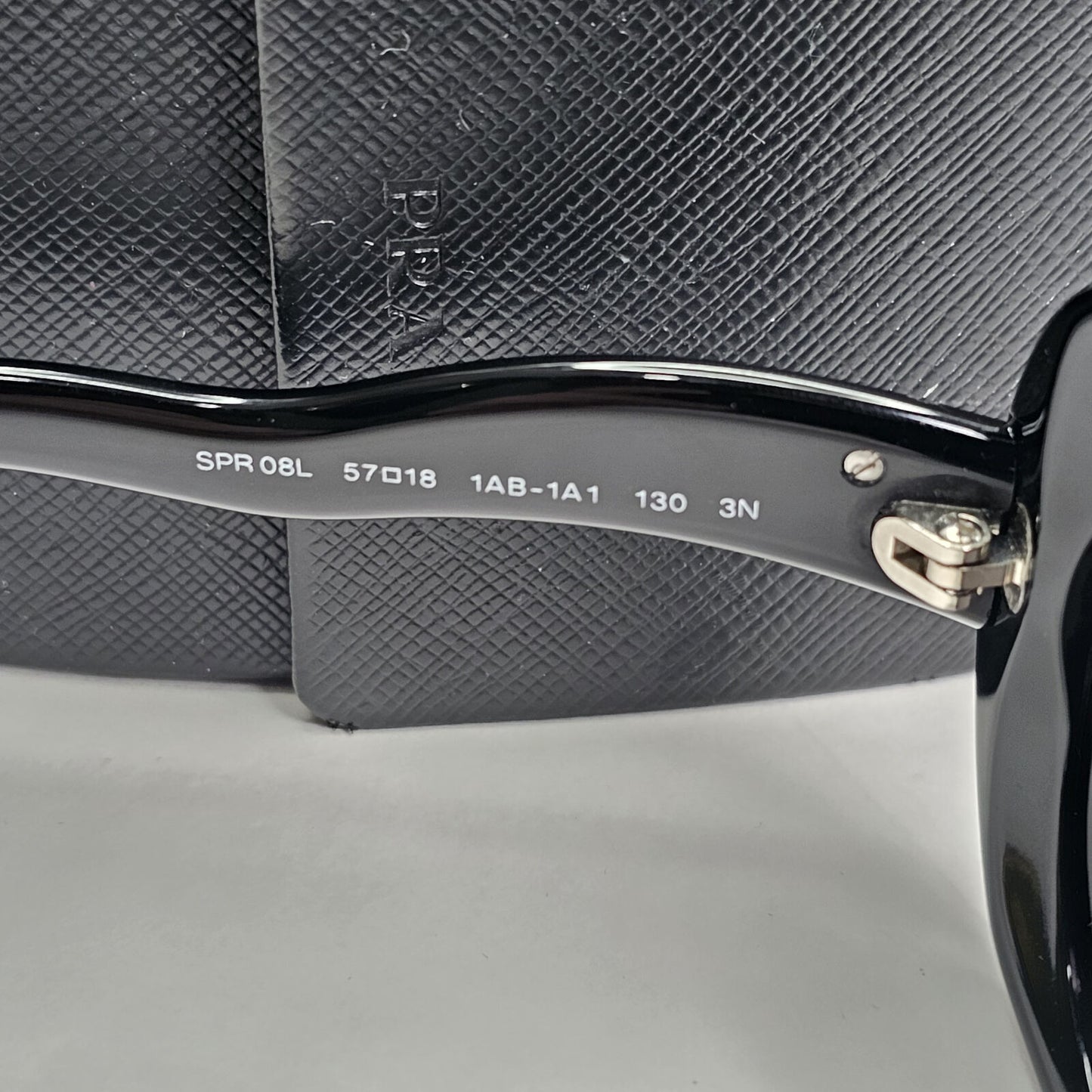 Prada Sunglasses 2010 Vintage Silver Wave Square PR08LS SPR 08L 1AB-1A1 060324