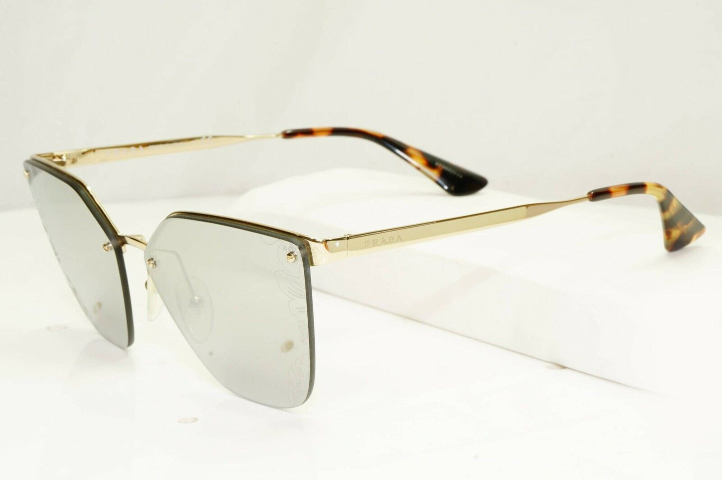 Authentic PRADA Womens Gold Silver Sunglasses Cinema Floral SPR 68T ZVN-121