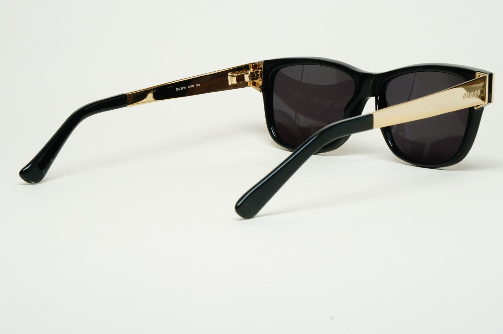 Gucci Sunglasses 2010 Vintage Black Gold Square GG 3719 ANW 53mm